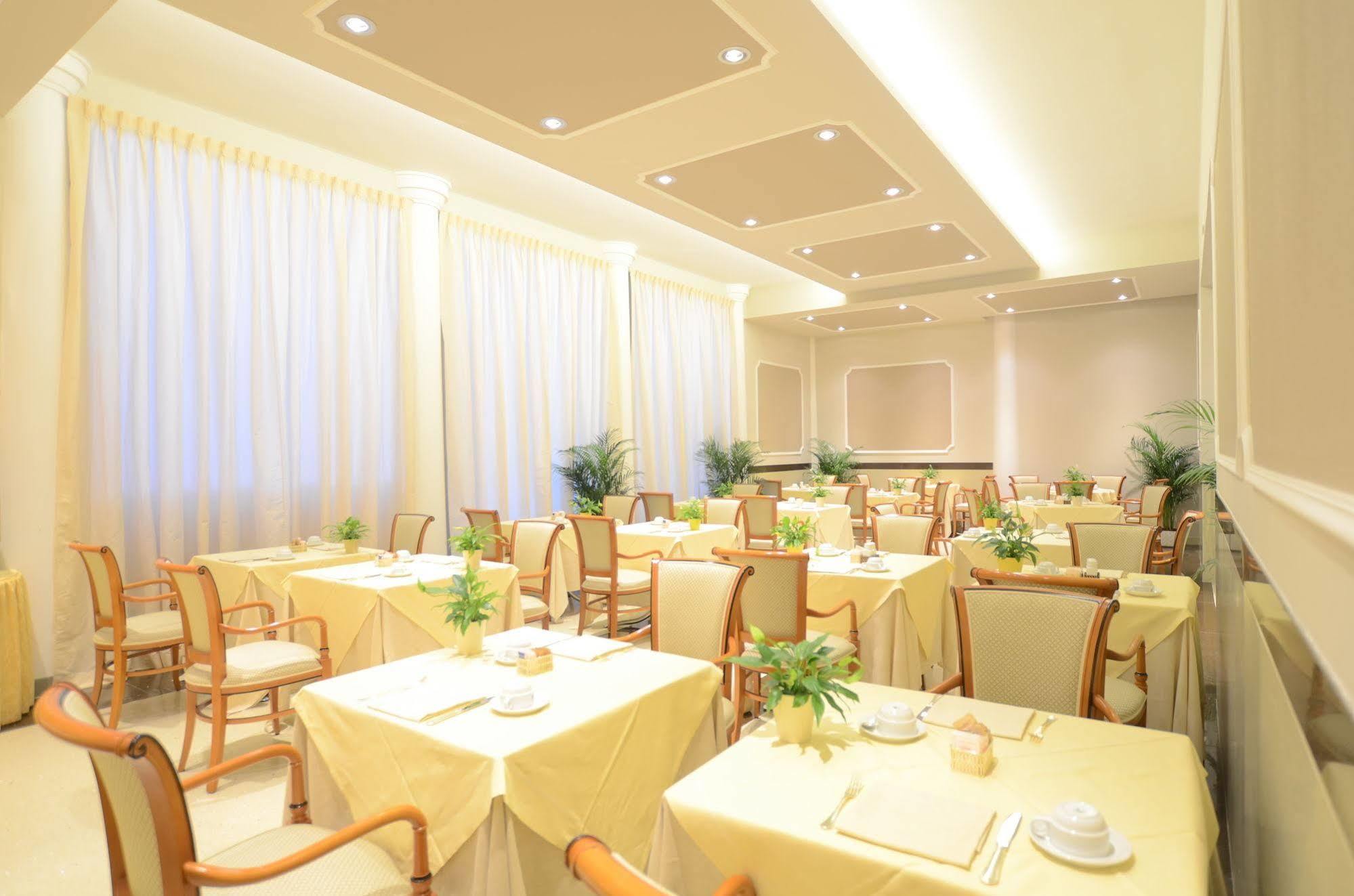 Hotel Campo Marzio Vicenza Esterno foto